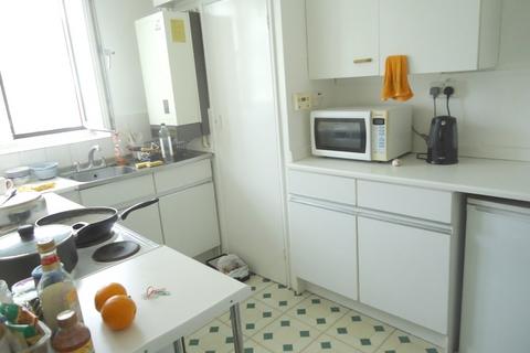 1 bedroom flat to rent, Adrian House, Jays Street, Islington, N1