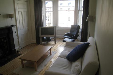 4 bedroom flat to rent, Hillside Street, Hillside, Edinburgh, EH7