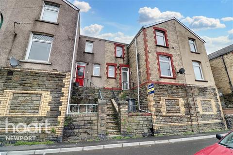 3 bedroom terraced house to rent, Vivian Street, Abertillery