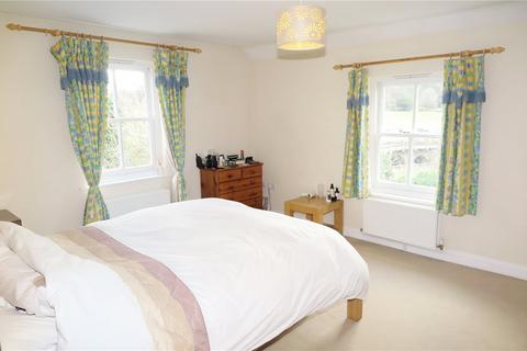 3 bedroom end of terrace house to rent, The Old Post House, Tilford, Surrey, GU10