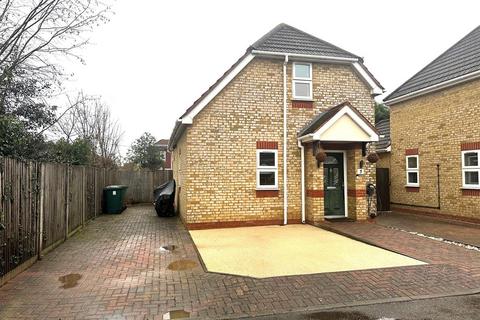 Chalet Close, Ashford
