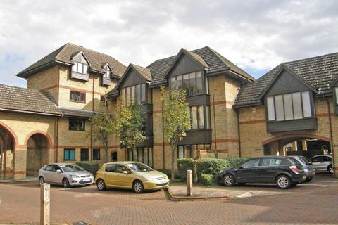 Studio to rent, Lygean Avenue, Ware SG12