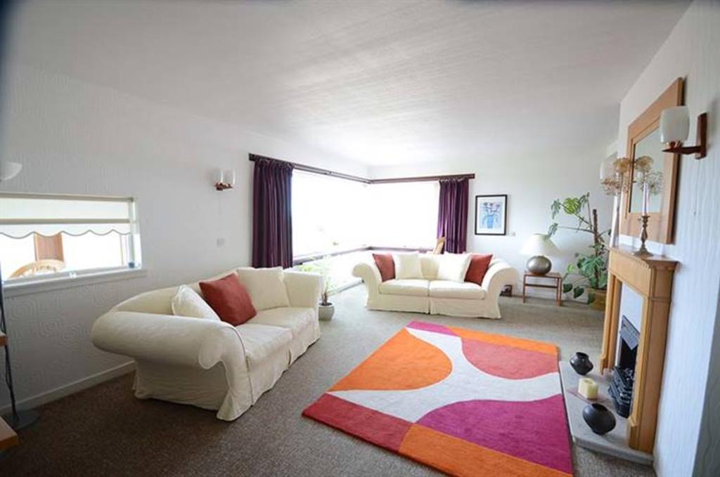 58 Beach Road, Barassie, KA106SX 3 bed bungalow £285,000