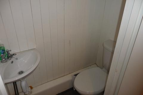 1 bedroom in a house share to rent, Mundella Terrace, Heaton, Newcastle upon Tyne NE6