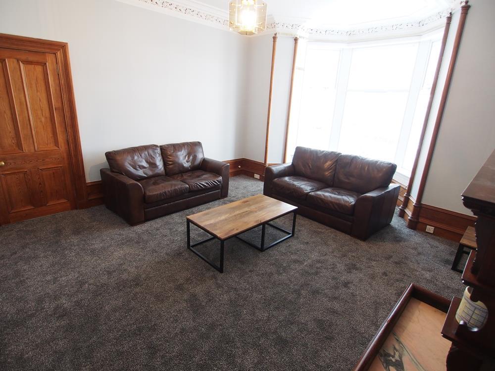 Lounge alt