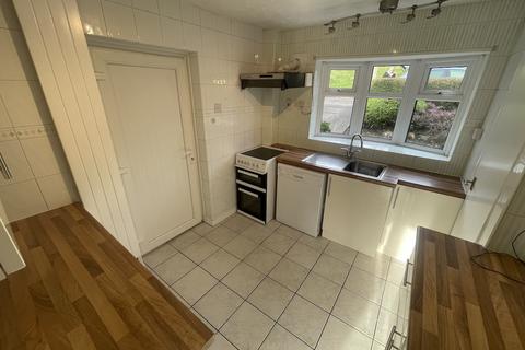 3 bedroom semi-detached house to rent, HALESOWEN - Abbey Road