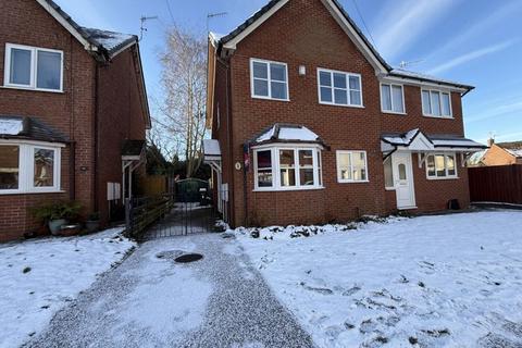 3 bedroom semi-detached house to rent, Erskine Street, Dresden, Stoke-On-Trent