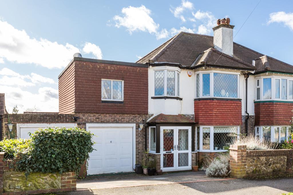 Brian Avenue, Sanderstead 4 bed semidetached house £625,000