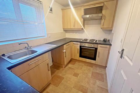 2 bedroom apartment to rent, Foundry Lane, Widnes