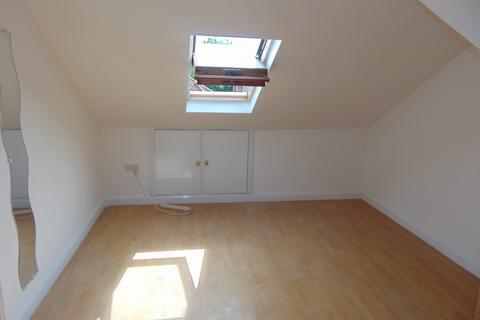 undefined, Elgin Road, Seven Kings, IG3