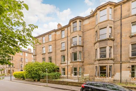 3 bedroom flat to rent, Melville Terrace, Marchmont, Edinburgh, EH9