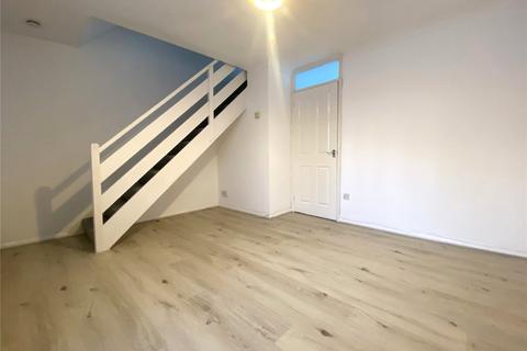 2 bedroom terraced house to rent, Oakgrove Way, Bridgwater, Somerset, TA6