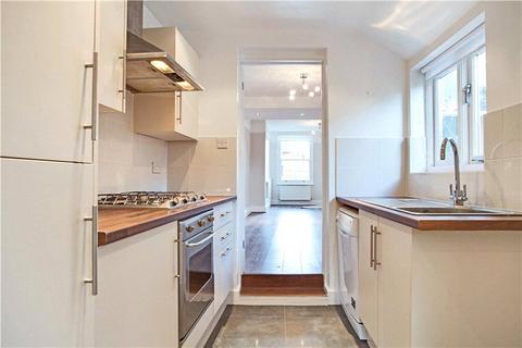 2 bedroom terraced house to rent, Greys Road, Henley-on-Thames RG9