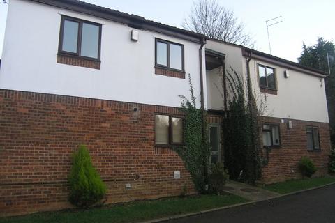 1 bedroom ground floor flat to rent, Kilbale Crescent, Banbury OX16