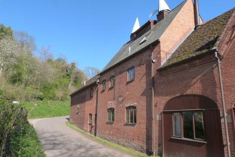 undefined, Doddenham Hall Barns, Broadwas