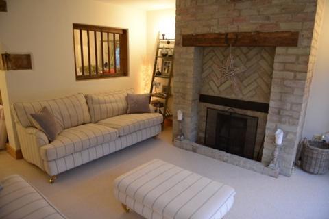undefined, Doddenham Hall Barns, Broadwas