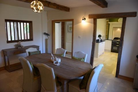 undefined, Doddenham Hall Barns, Broadwas