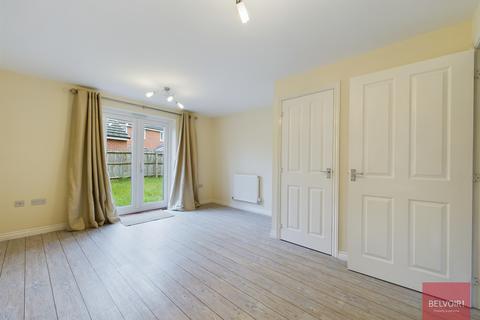 2 bedroom semi-detached house to rent, Marcroft Road, Port Tennant, Swansea, SA1