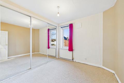 2 bedroom flat to rent, Stenhouse Terrace, Stenhouse, Edinburgh, EH11