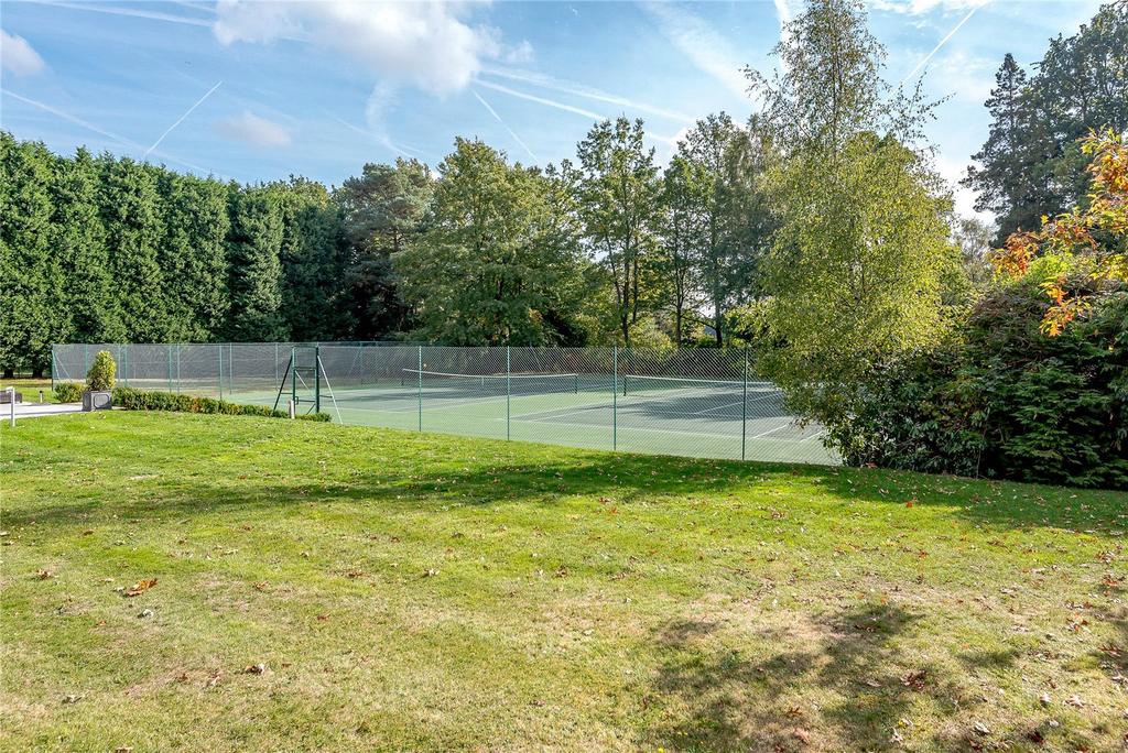 Tennis Courts