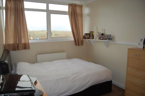 2 bedroom apartment to rent, York Parade, Tonbridge TN10