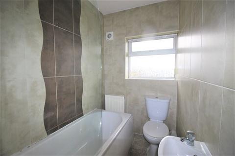 2 bedroom semi-detached house to rent, Ravenscroft Drive, Sheffield, Sheffield, S13 8PS