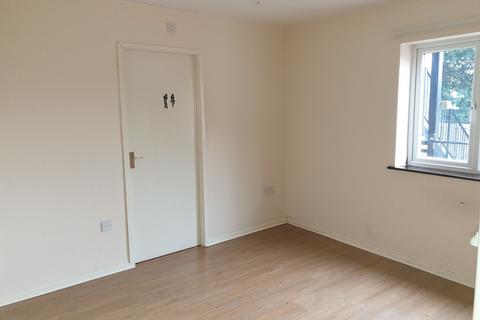 undefined, Flat 5, 12 Avenue Road, Doncaster
