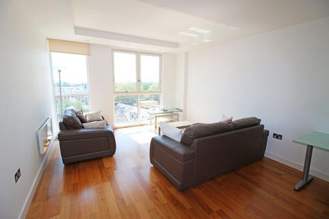 2 bedroom apartment to rent, Admiral House, Newport Road, Cardiff