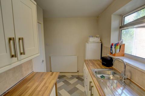 3 bedroom apartment to rent - Dillam Close, Longford