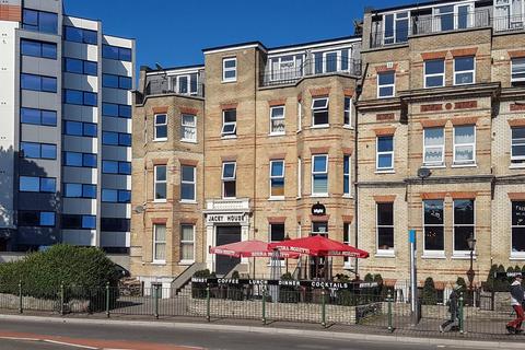 1 bedroom flat to rent, Bath Road, Lansdowne