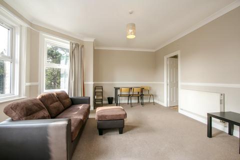 1 bedroom flat to rent, Bath Road, Lansdowne