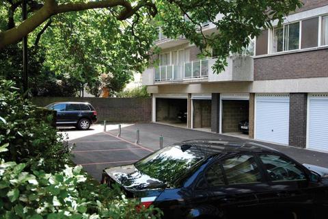Garage to rent - Lock up Garage, Durrels House, London, W14
