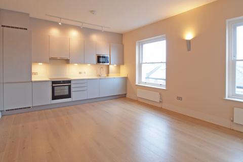 2 bedroom apartment to rent - High Street, Hampton Wick, Kingston, Surrey, KT1