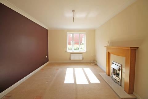 3 bedroom end of terrace house to rent, Edwards Court, Kings Heath, Exeter