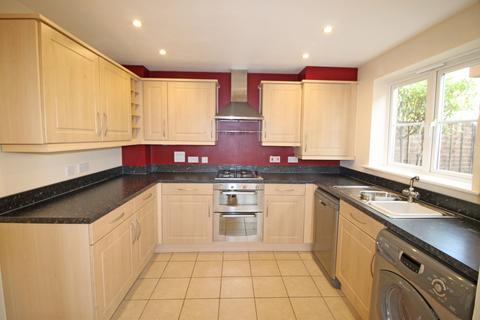 3 bedroom end of terrace house to rent, Edwards Court, Kings Heath, Exeter