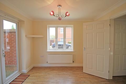 3 bedroom end of terrace house to rent, Edwards Court, Kings Heath, Exeter