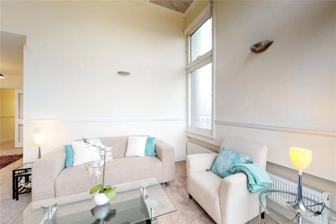 2 bedroom flat to rent, The Water Gardens, London W2