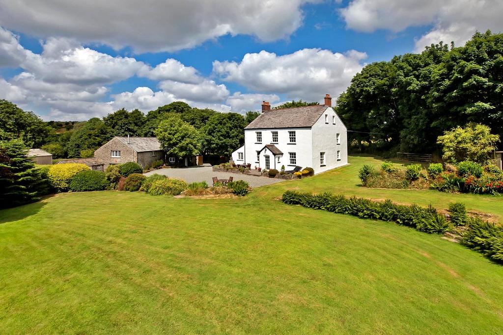 A hopelessly romantic country house for sale on the western edge of