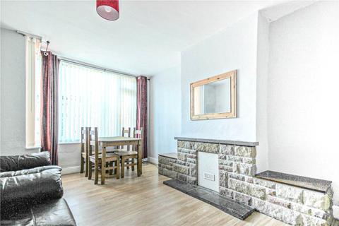 4 bedroom terraced house to rent, Sandling Avenue, Horfield, Bristol, BS7