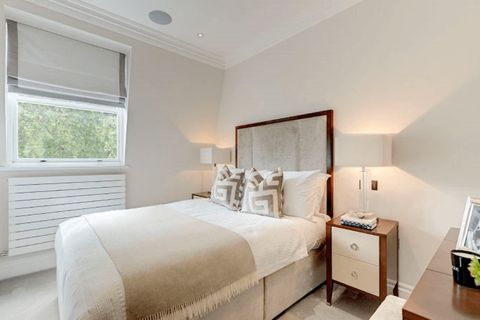 2 bedroom flat to rent, Kensington Gardens Square, W2