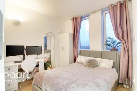 Studio to rent, Channelsea House - Canning Road - E15