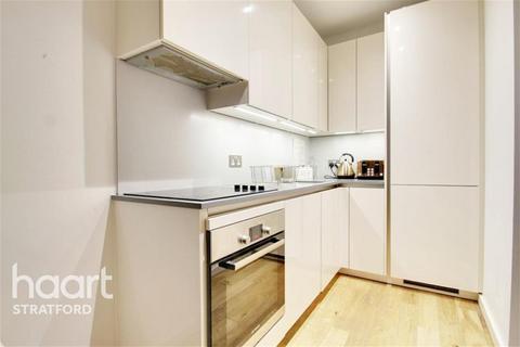 Studio to rent, Channelsea House - Canning Road - E15