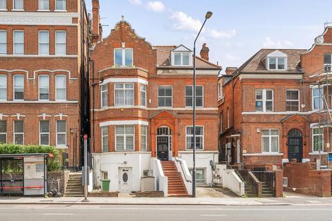 3 bedroom apartment to rent, Finchley Road,  Hampstead,  NW3