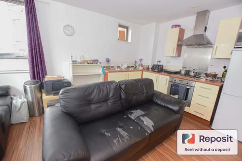 2 bedroom flat to rent, City Gate 2, 3 Blantyre Street, Castlefield, Manchester, M15
