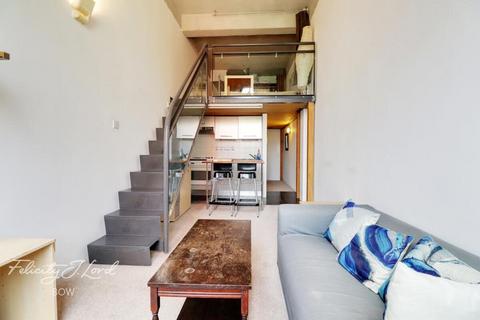 1 bedroom flat to rent, Fairfield Road, London
