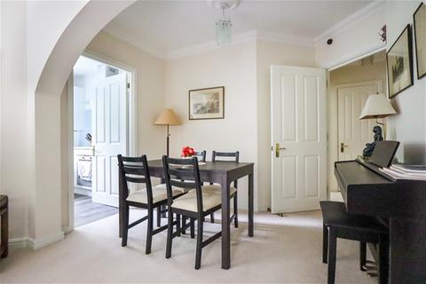 undefined, Harpenden AL5