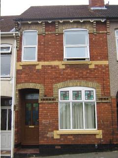 3 bedroom terraced house to rent, Oxford Street, Kettering NN16