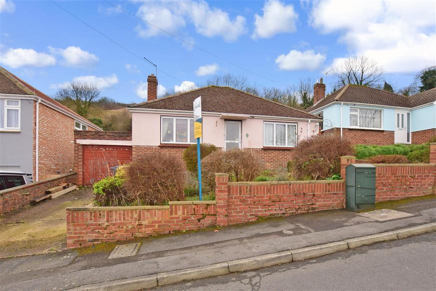 Eaves Road, Dover, Kent 2 bed detached bungalow £240,000