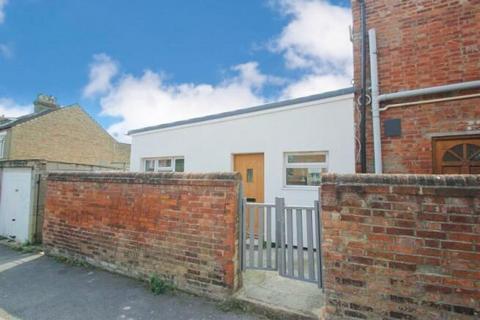 Studio to rent, Magdalen Road,  East Oxford,  OX4