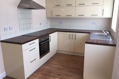 3 bedroom terraced house to rent, Lord Lytton Avenue, Wyken, Coventry, West Midlands, CV2